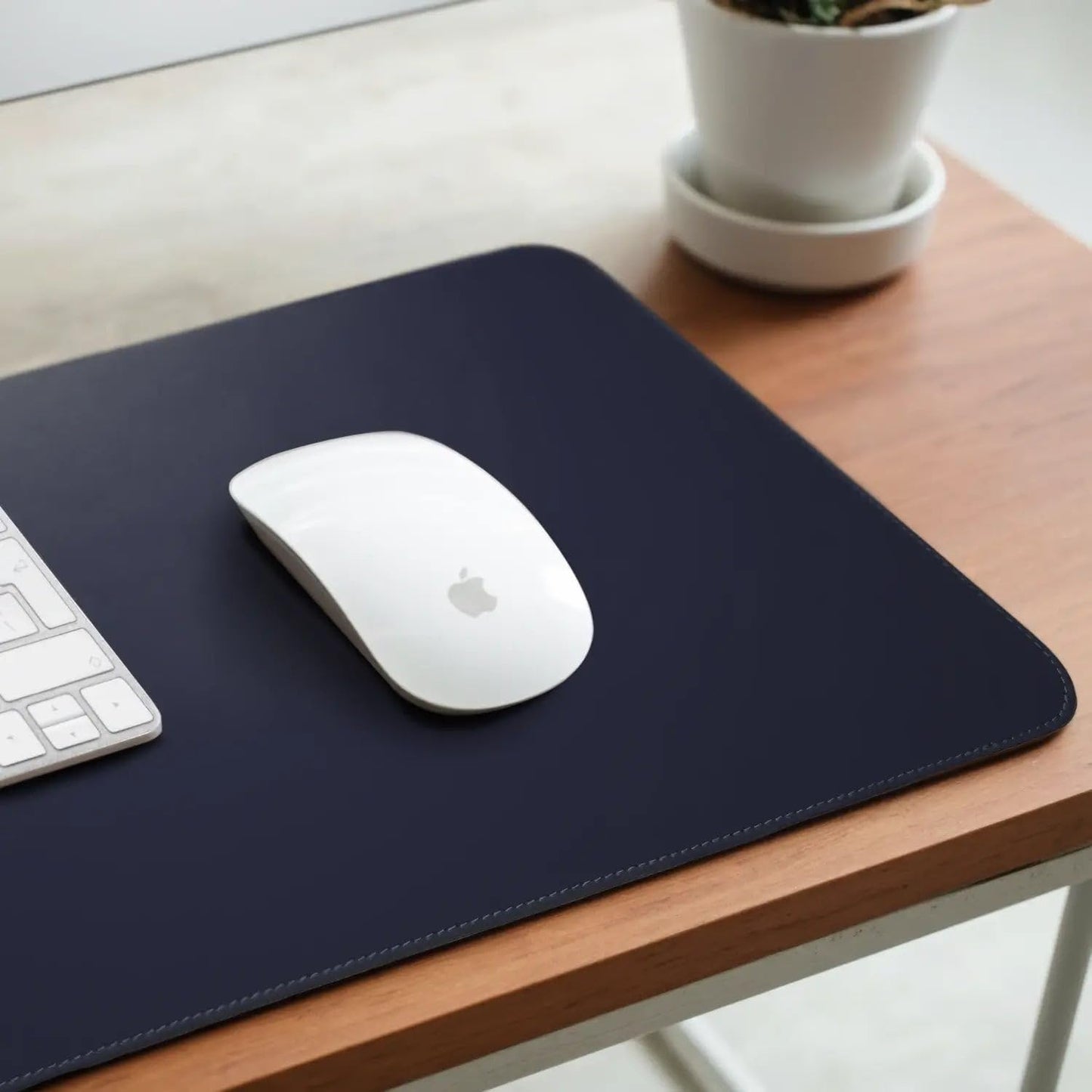 Leather Desk Pad – Premium Leather Desk Mat for Office and Home, Elegant Desk Mat and Writing Pad Maruse - Navy Blue