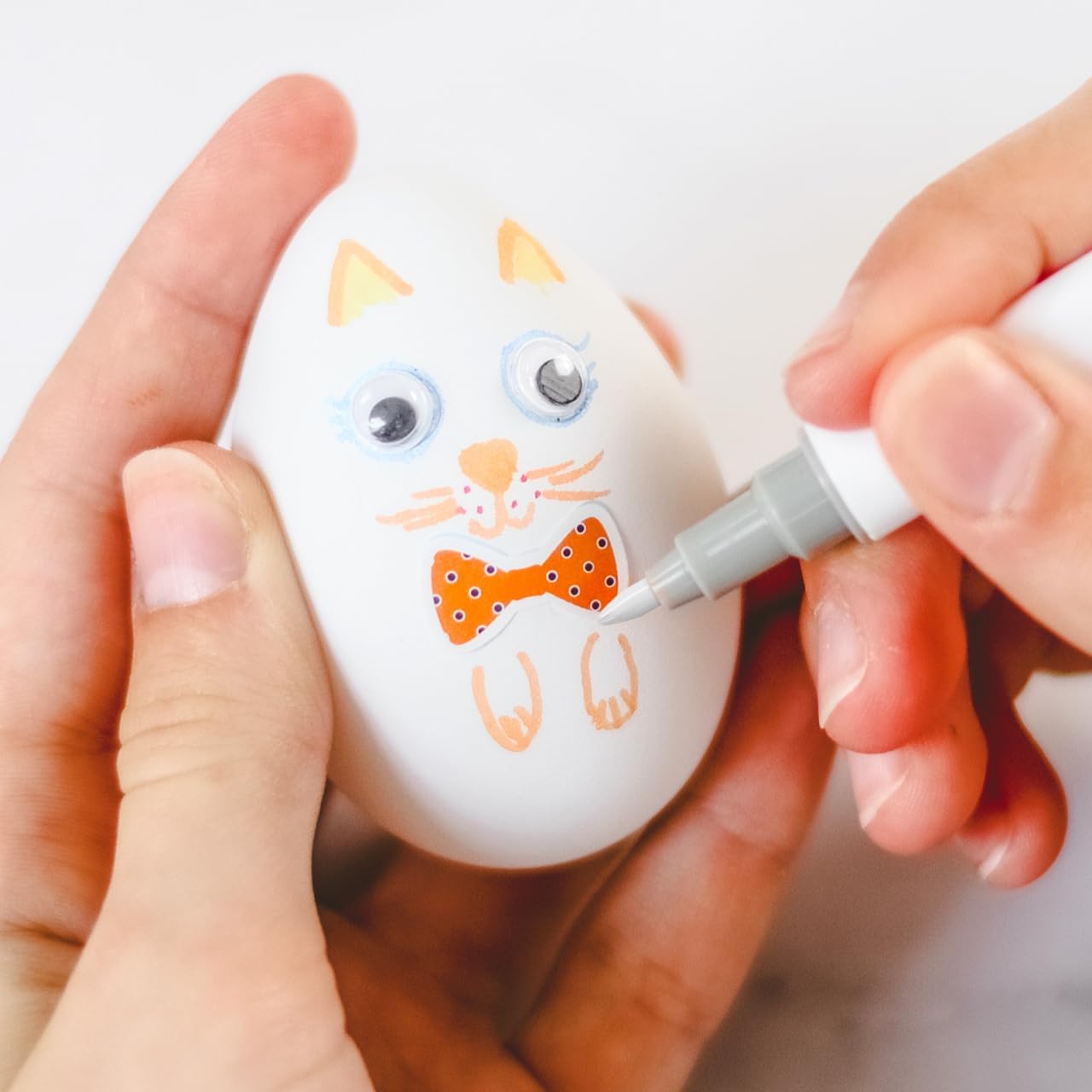 50pcs Acrylic Paint Marker Nibs - 0.7mm Replacement Nylon Tips for Oil Based & Acrylic Markers - Paint Pen Refill Nibs for Artists Art Supplies