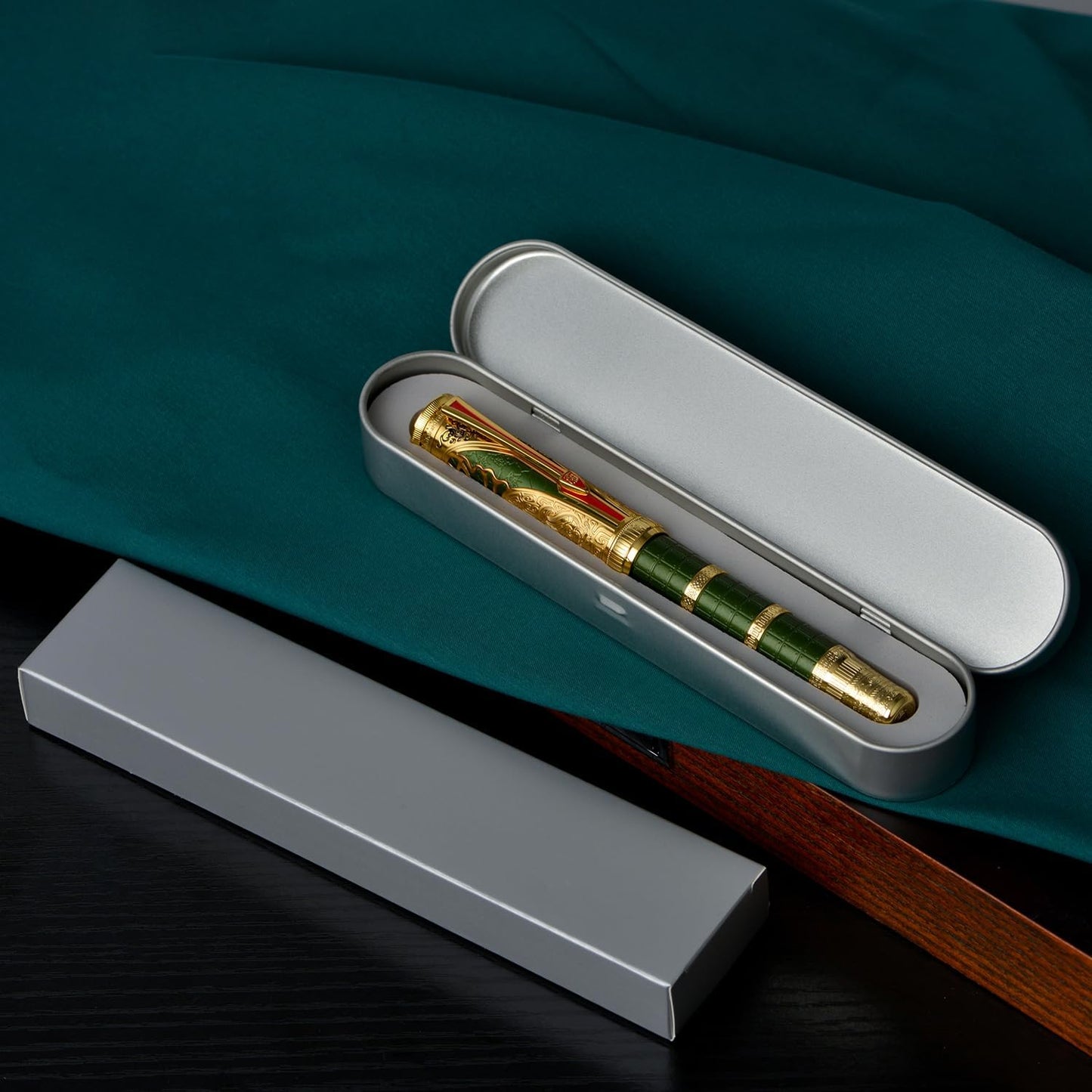 Hongdian D5X Fountain Pen - Green Qin Dynasty Retro Chinese Totem Engraving, Extra Fine Nib, Smooth Writing with Converter and Pen Box Set