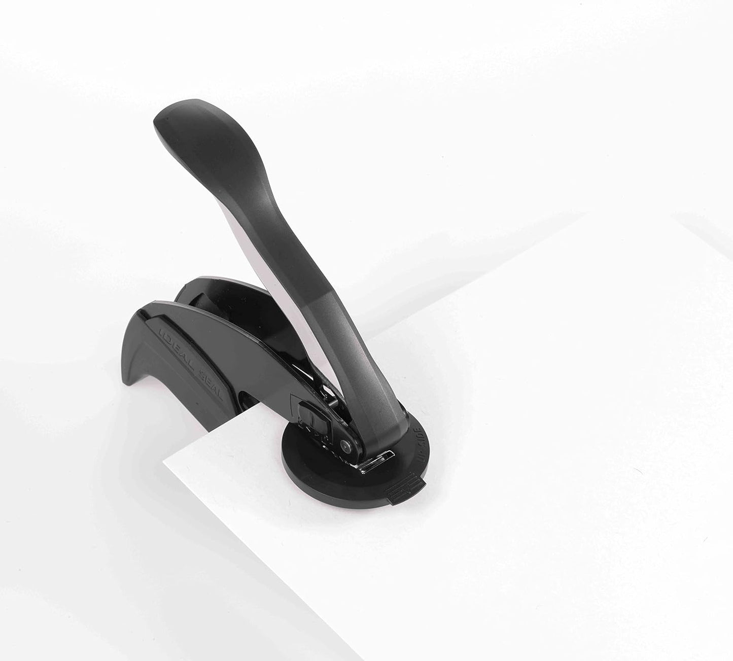 MaxMark Notary Seal Round Embosser for Pennsylvania State - Includes Gold Burst Seal Labels (50 Count)