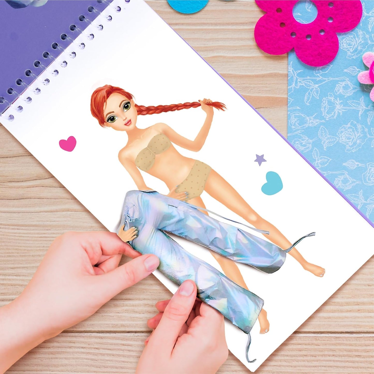 Sticker Dress-Up Dancers. Sticker Activity Book for Kids. Learn Girls Fashion Design, Dancer Poses with Sticker, and Guide for Kids 5 and up. Girls Fashion Paper Dolls Dress up Games