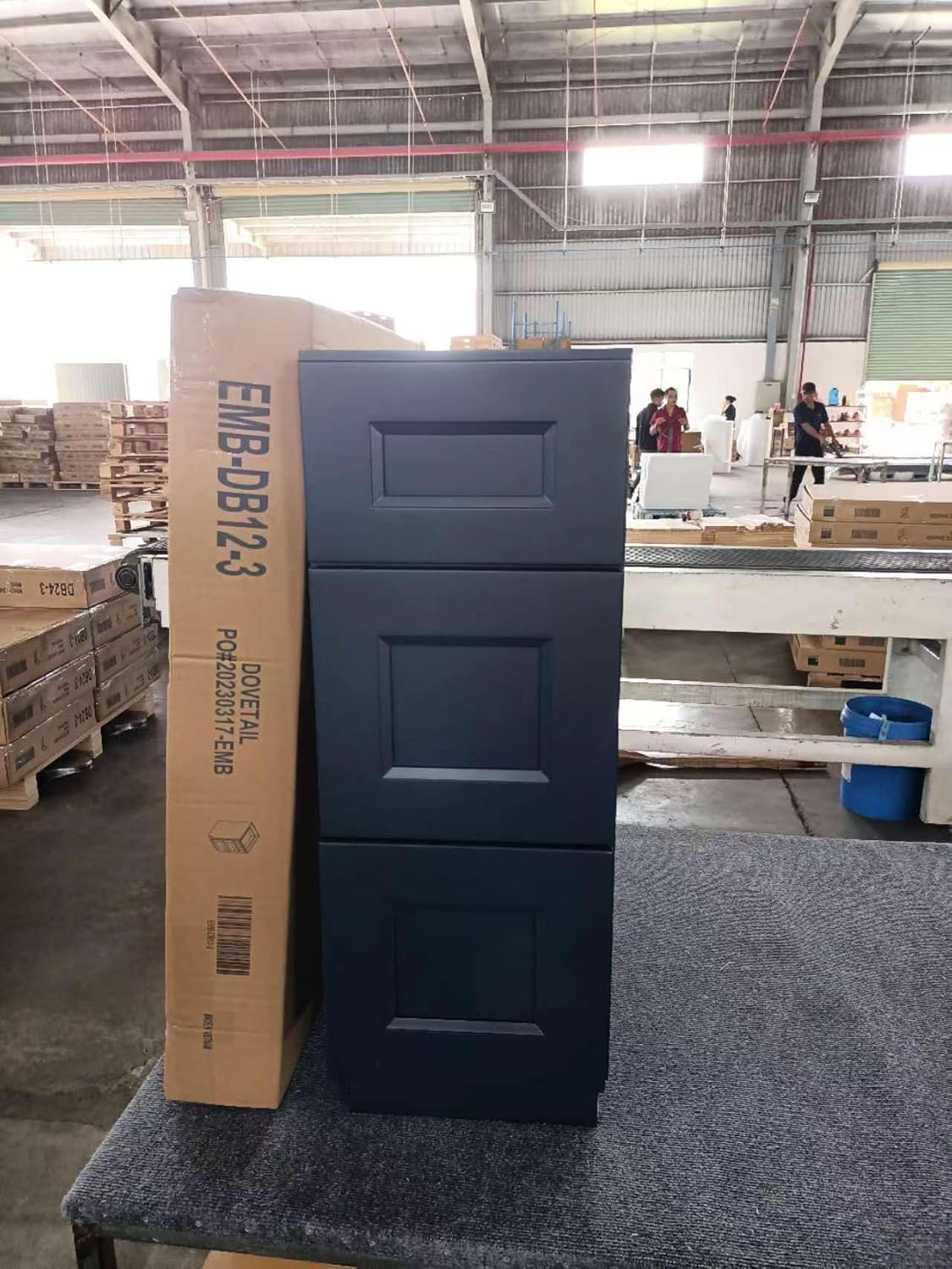 Shaker Style Pebble Grey RTA RTA Base Drawer Cabinet by Solid Wood for Kitchen, Bathroom, Bedroom or Office with 3 Drawers and Soft Close(21" W x 24" D x 34-1/2" H)