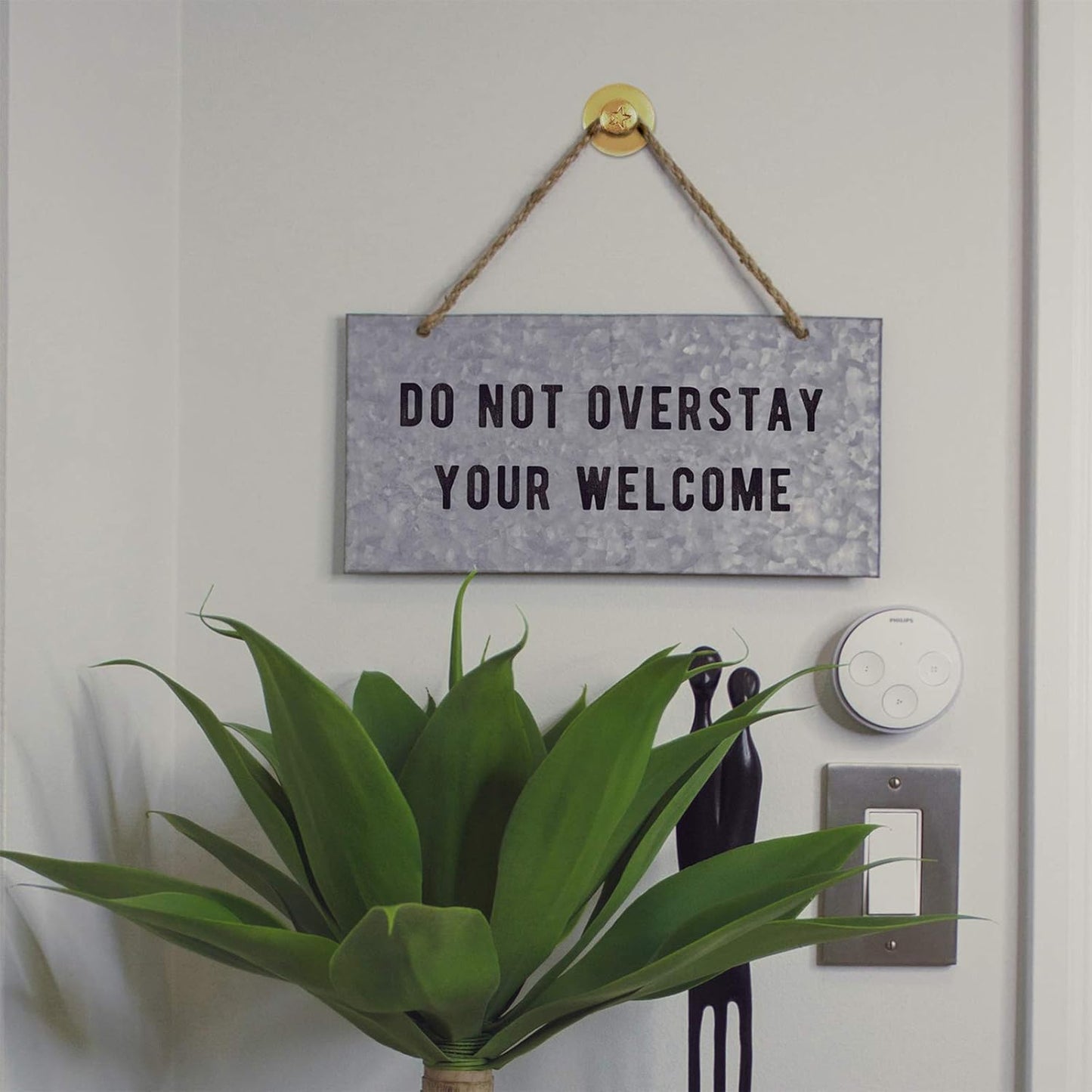 Push Pins Picture Hangers Double Headed Thumb Tacks Wall Hooks for Wall Hangings Picture Hangers Nails Small Photo Hanging Hook Pins for Home Office Photo Decor(Gold,50 Pieces)