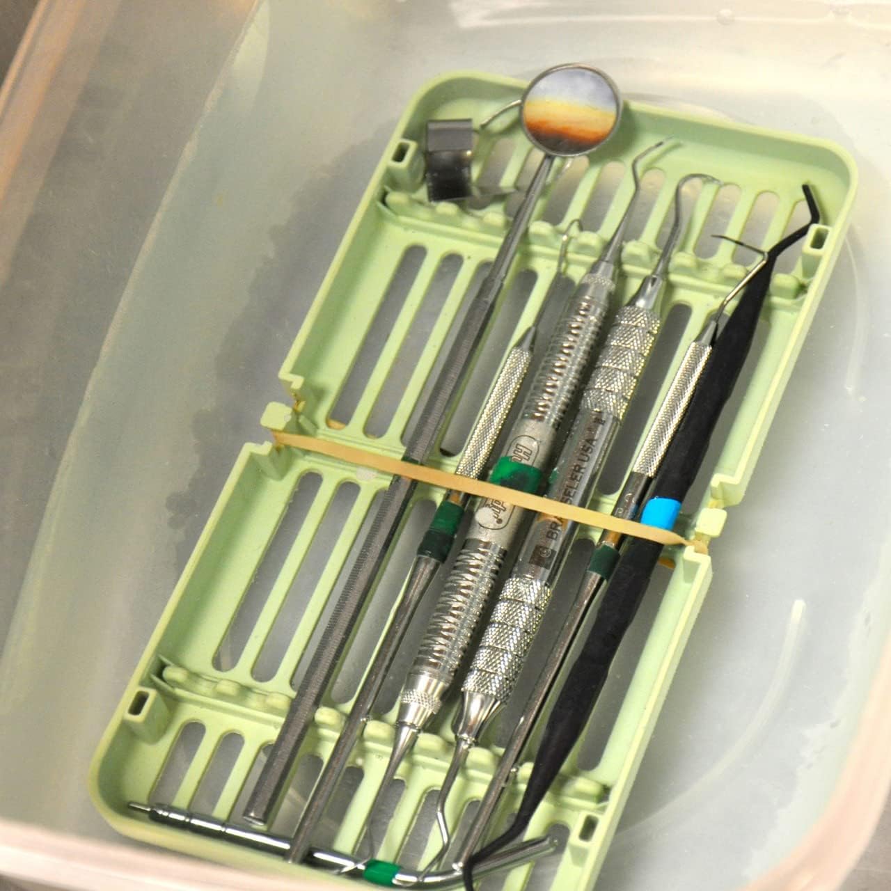 Upgrade Office Supply UPG22432 Rubber Bands, Size 32 (3 x 1/8), 700 Count, 1 lb Bag, USA