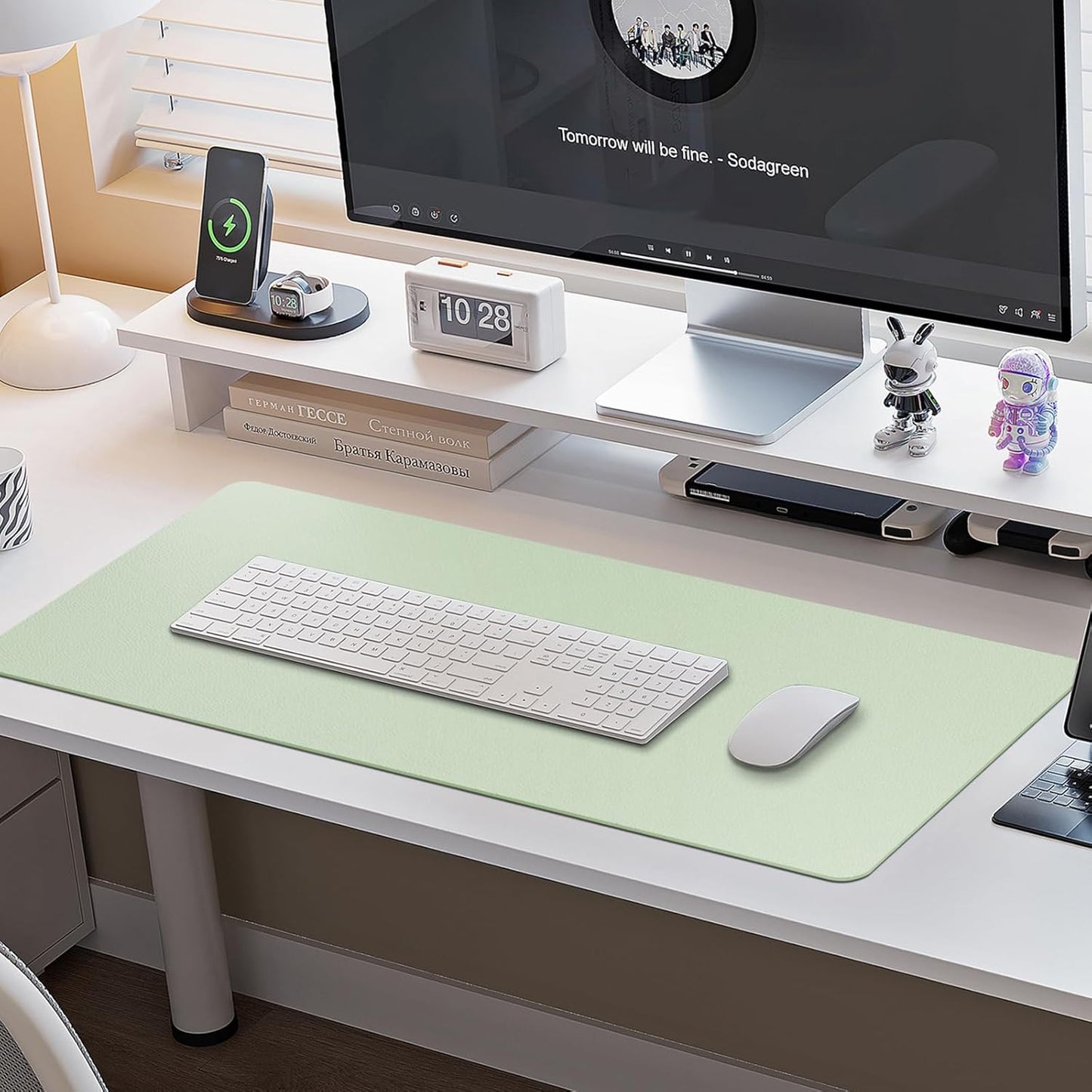 Boutilon Leather Desk Pad Protector,Non-Slip Mouse Pad,Laptop Desk Pad,Office Mouse Mat,Waterproof Leather Desk Blotter,Desk Writing Pad for Office and Home (XXXL-Green,47"x 24")