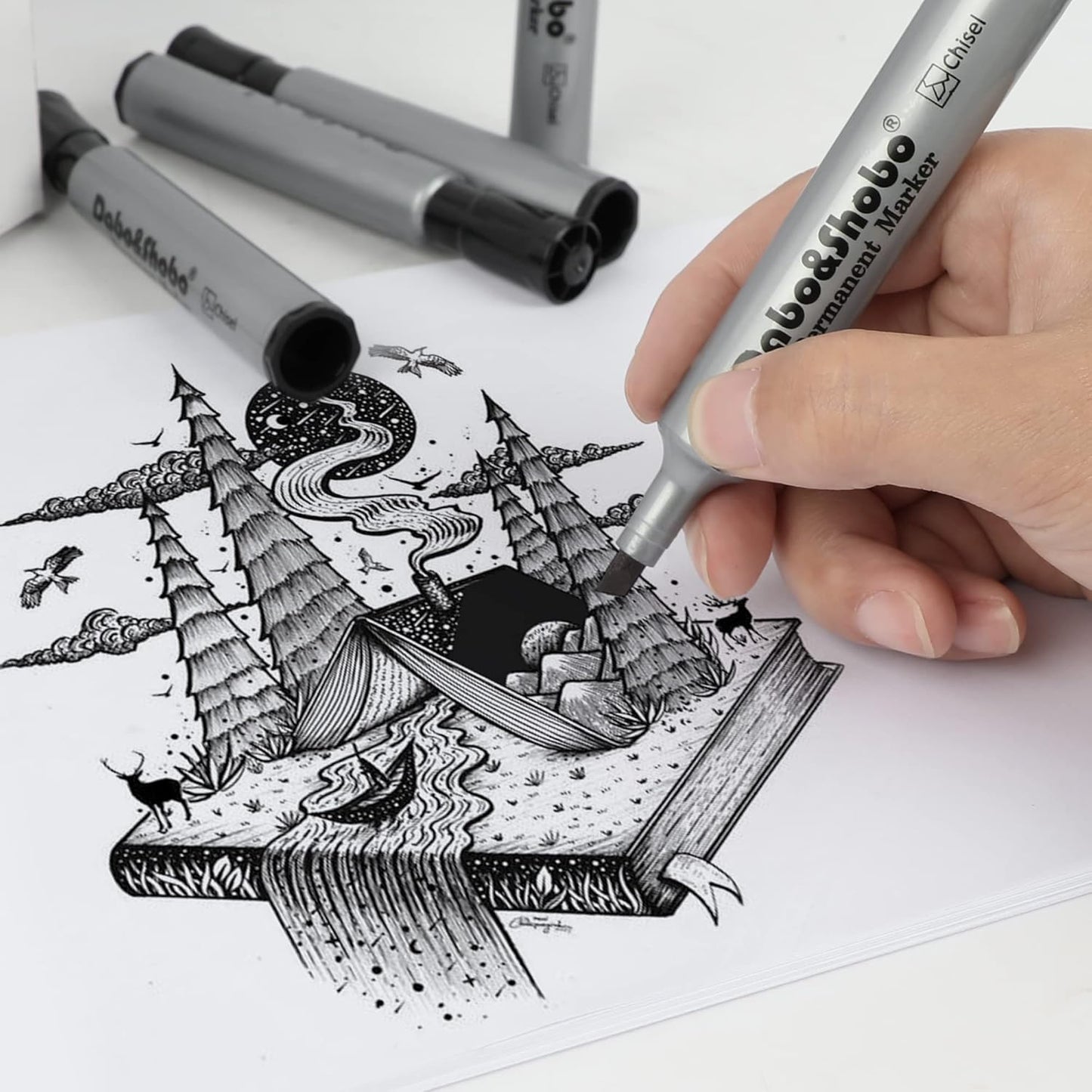 Dabo&Shobo 72 Pack Permanent Markers, Chisel Point, Quick Drying Ink, Black Permanent Markers, Works on Plastic,Wood,Stone,Metal and Glass for Doodling, Marking…