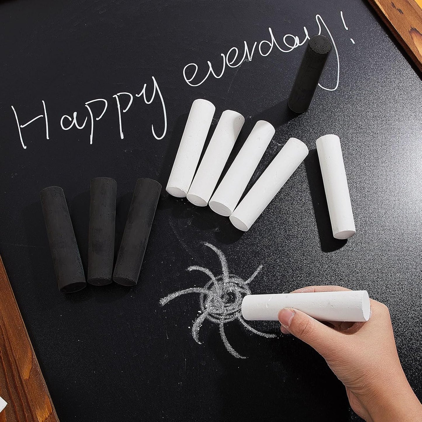 100 Pcs Sidewalk Chalk for Kids Jumbo Black White Washable Non Toxic Chalk for Classroom Outdoor Fun Creativity Art Play Painting on Chalkboard Playground Blackboard Easter Party