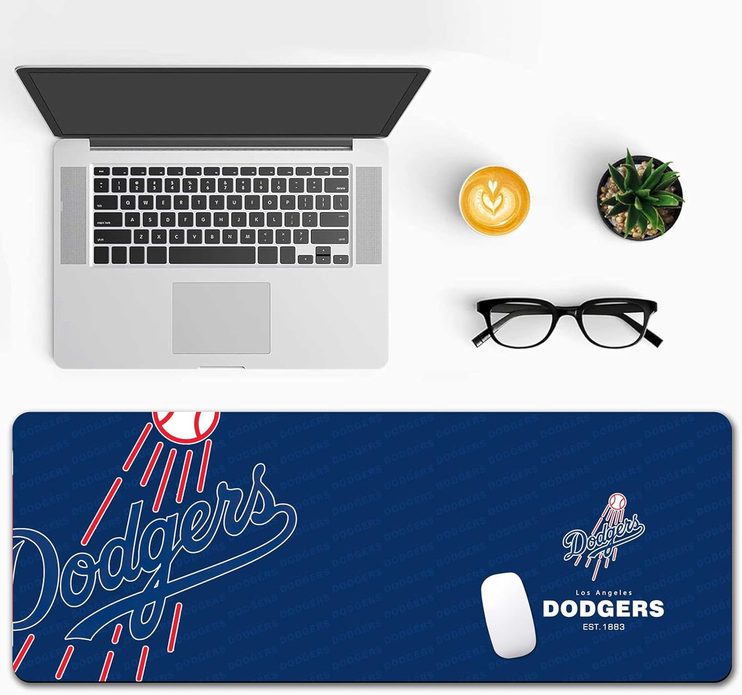 Extended Big Mouse Pad Large,XL Gaming Mouse Pad Desk Pad,31.5x11.8inch Long Computer Keyboard Mouse Mat Mousepad with 3mm Non-Slip Base and Stitched Edge for Home Office Work