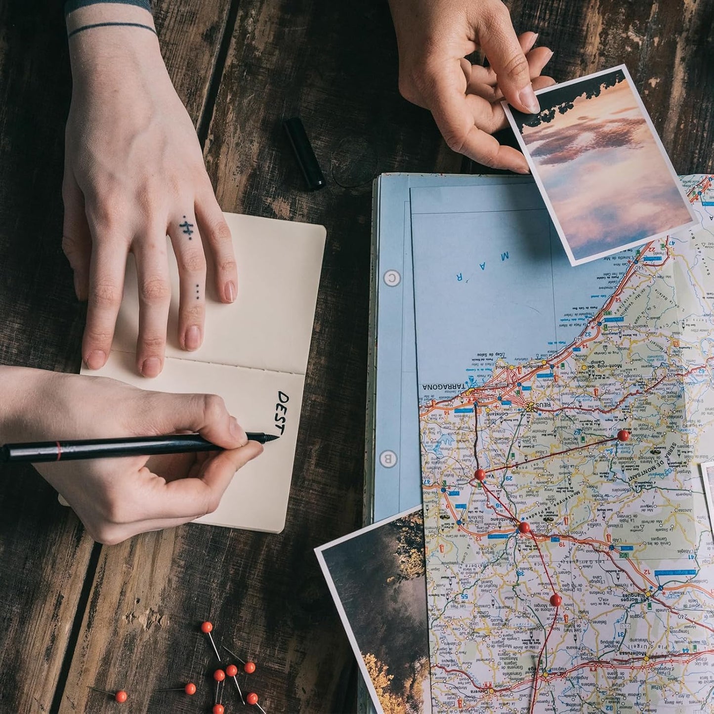 uxcell 400 Pcs Push Pins, Map Thumb Tacks 4mm Round Head Decorative Push Pins for Bulletin Board Home Office Travel Wall DIY Crafts Map Photo, Rose Gold