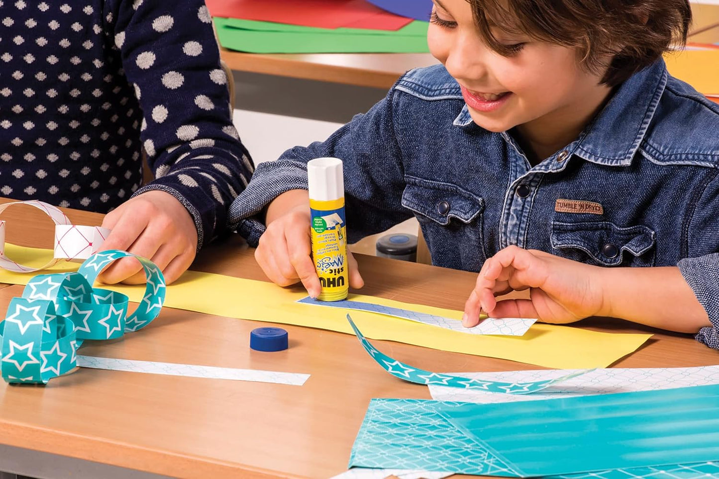 Uhu Colored Glue Stick, 21g Blue, rubs on Blue & Dries Clear, Washable, Solvent Free, Screw on Cap, (9U 99645)