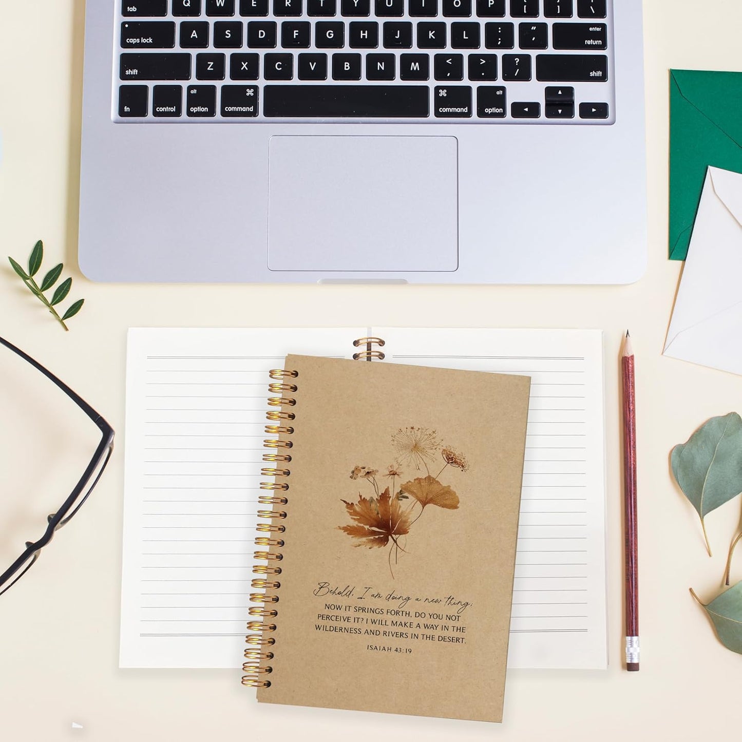 Behold I am Doing a New Thing Floral Christian Notebook Journal, Christian Gifts for Women, Bible Notebooks for Note Taking, Bible Journaling Notebook, Hardcover Spiral Notebook 5.5x8.3 kraft paper