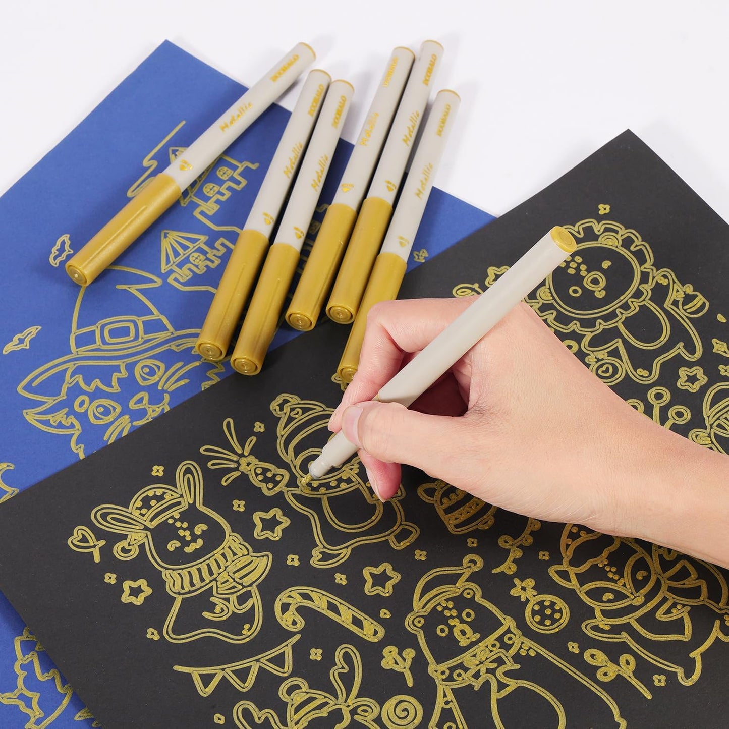 DOOHALO Metallic Pens Gold Silver Marker Compatible with Cricut 3/Maker/Explore 3/Air 2/Air Machine 1.0 Medium Point Tips for Drawing Writing