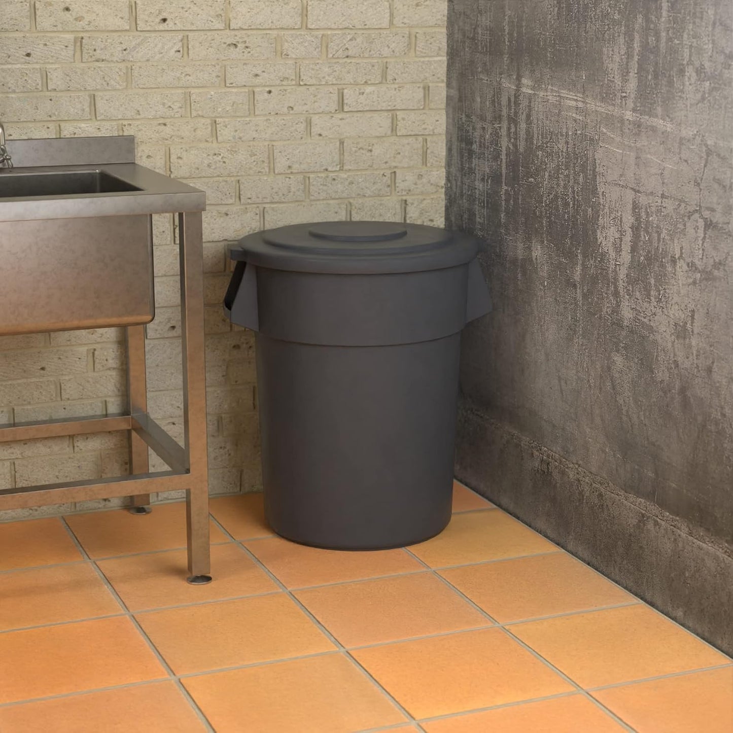 55 Gallon Gray Round Commercial Trash Can with Lid