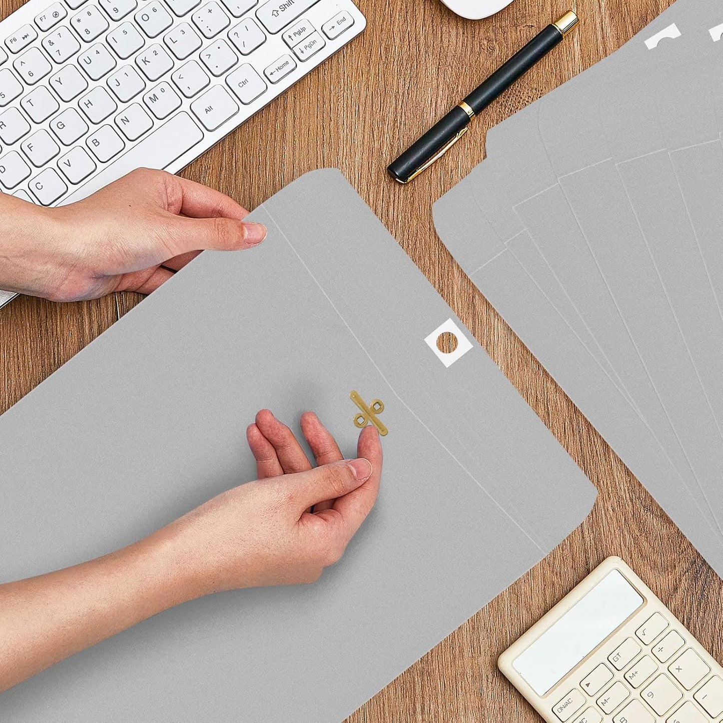 Geyee 100 Pcs Clasp Manilla Envelopes 9 x 12 Inch Gummed Colored Envelopes for Storing or Mailing for Home Office Business Supplies(Grey)