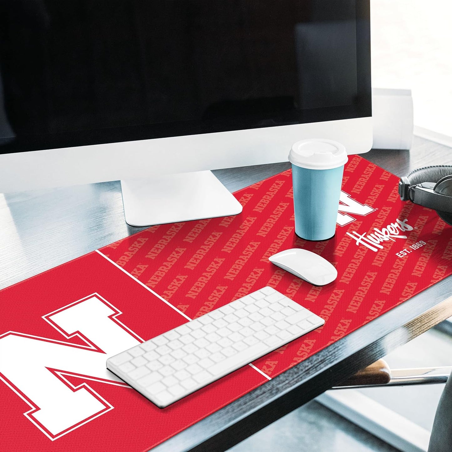 YouTheFan NCAA Nebraska Cornhuskers Logo Series Desk Pad