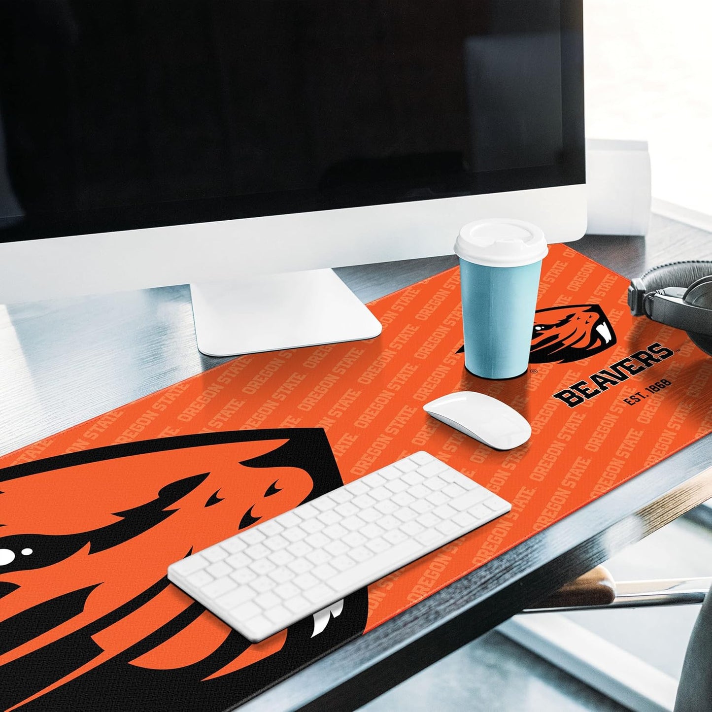 YouTheFan NCAA Oregon State Beavers Logo Series Desk Pad
