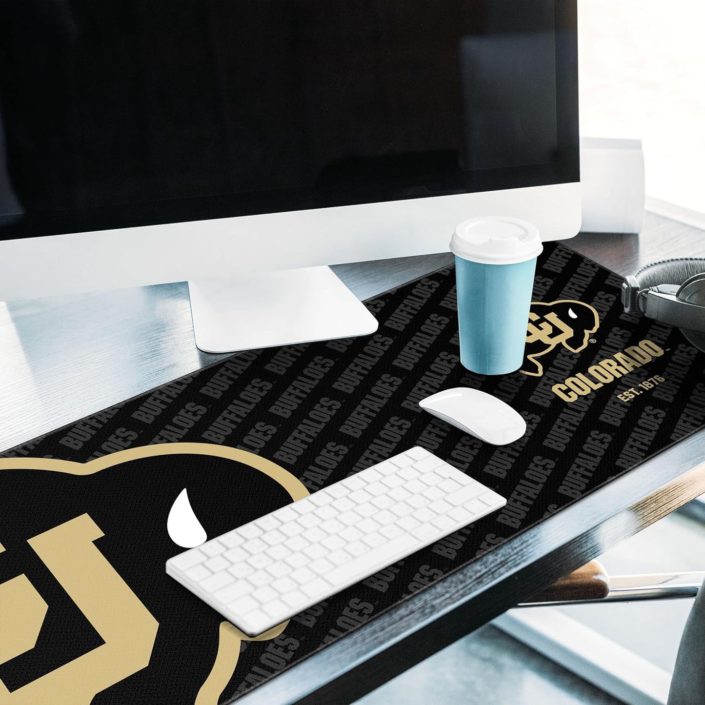 YouTheFan NCAA Colorado Buffaloes Logo Series Desk Pad